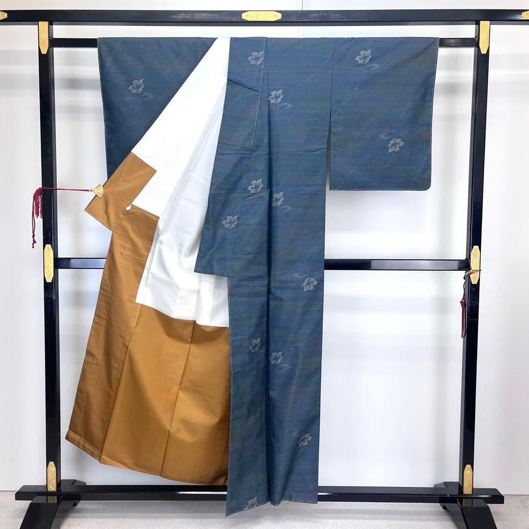 本場大島紬 横双絣 花模様 錆納戸色 K-4044