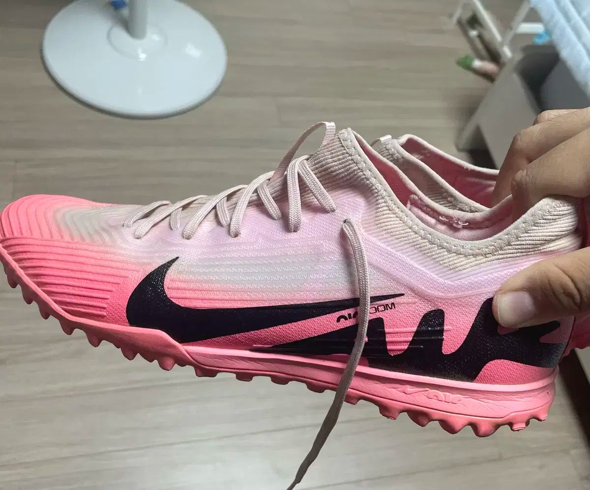 280 NIKE(ナイキ) ズーム マーキュリアル ヴェイパー 15 プロ TF 280 NIKE(ナイキ) ズーム マーキュリアル ヴェイパー 15 プロ TF