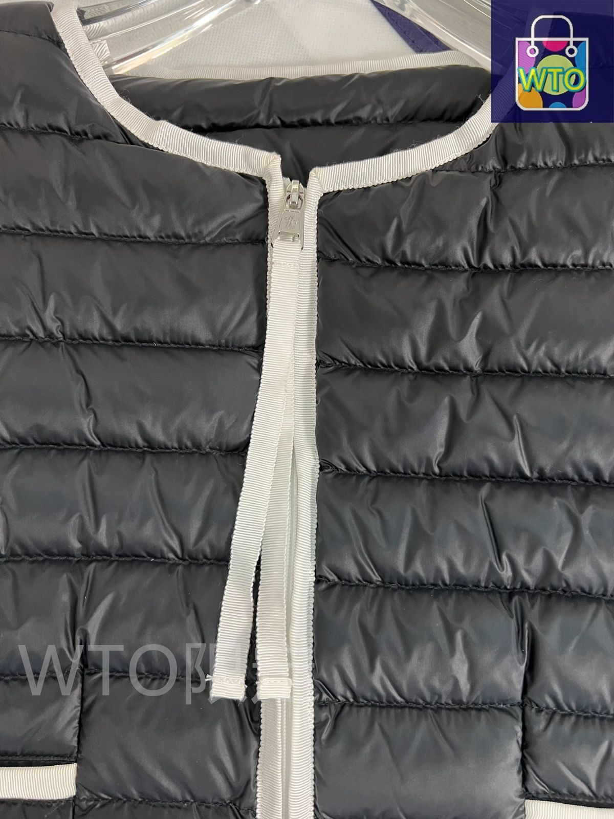 MONCLERモンクレール レディース 短い肩パッド ラウンドネック｜ ｜ GULLKHAN_COM