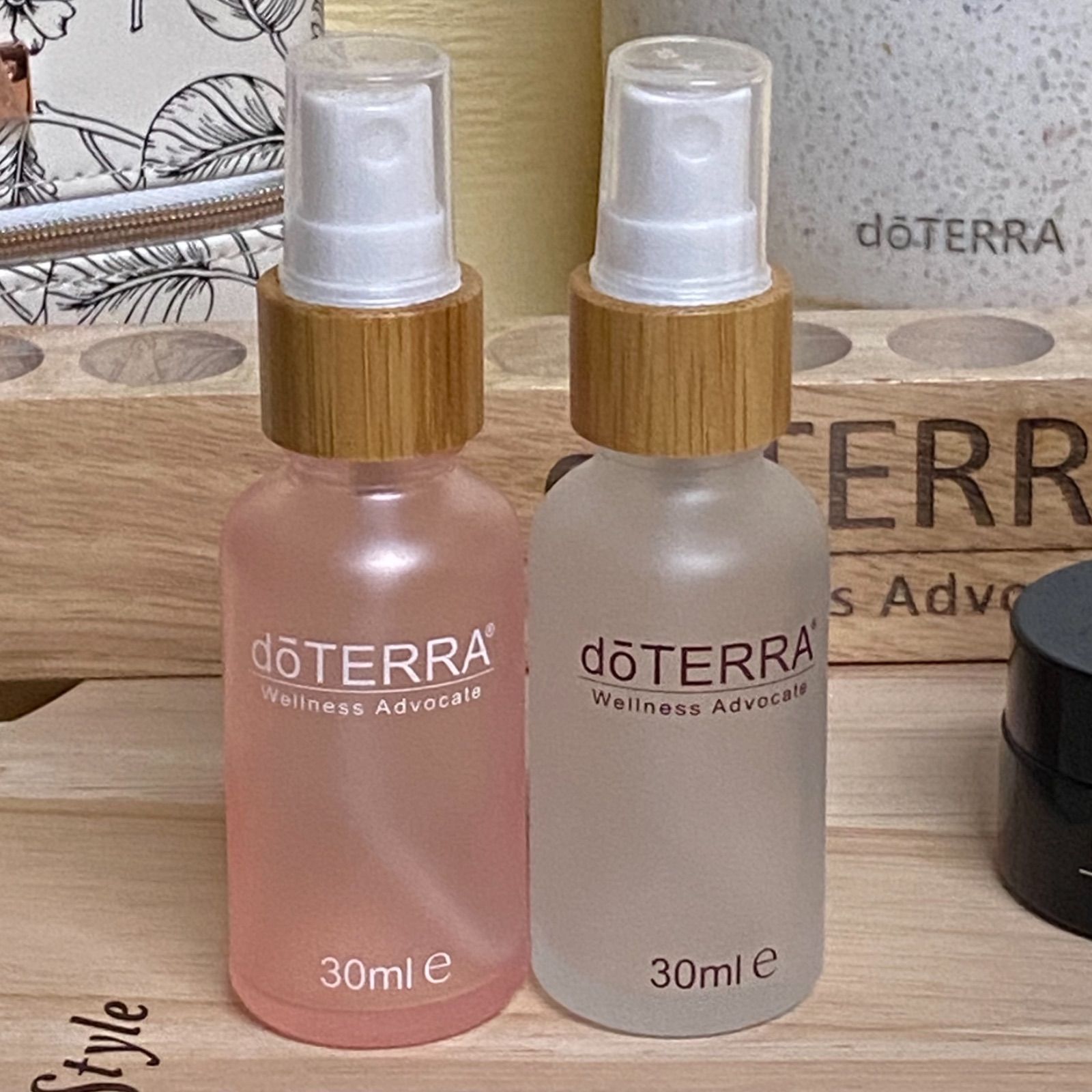 新品未使用】ドテラ ロゴ入り スプレーボトル クリームジャー doTERRA - メルカリ