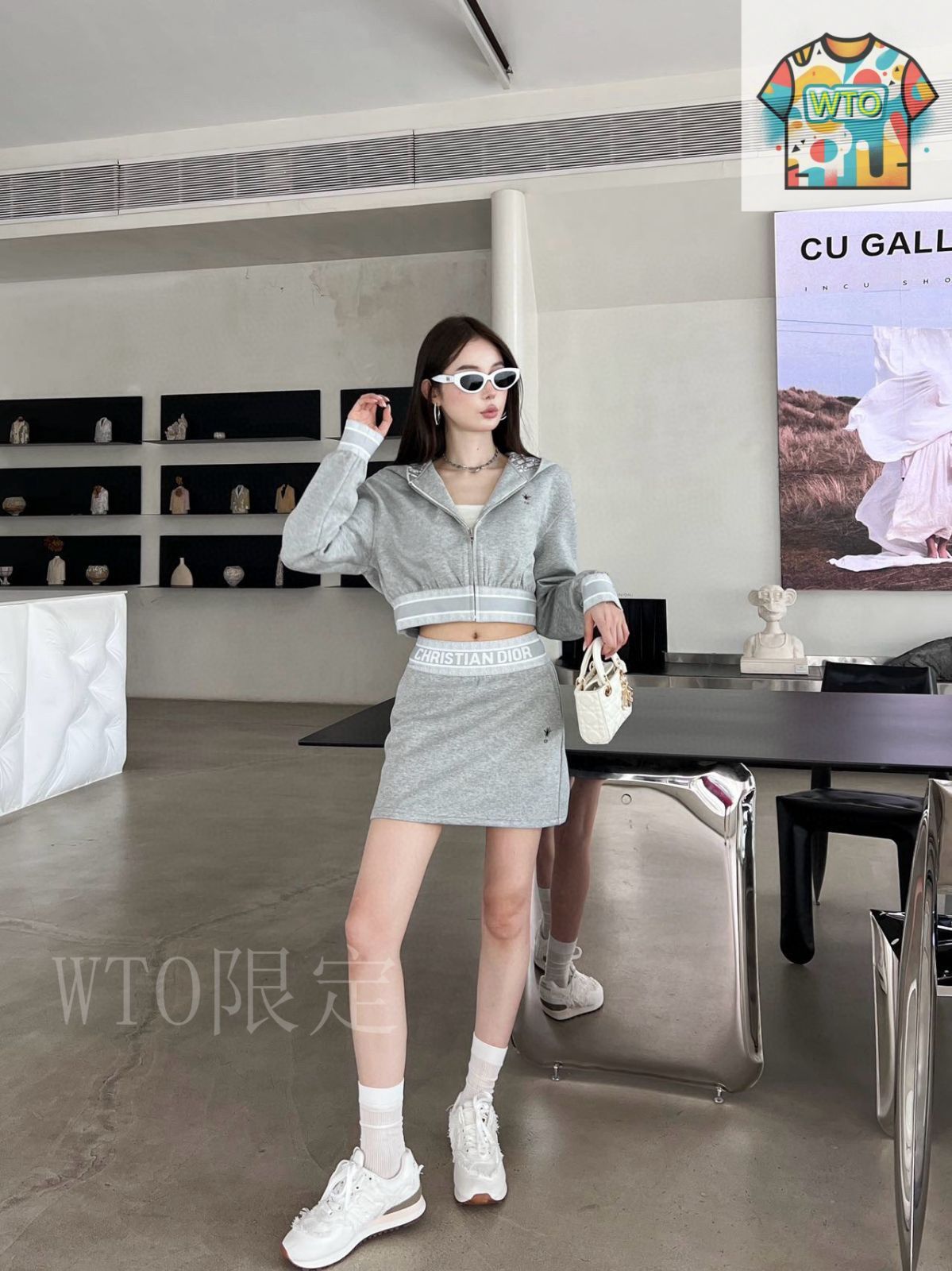 今日特価】Dior ディオール カジュアルセット（フーディ短款 +