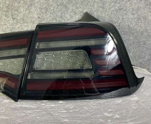 MODEL-Y LED