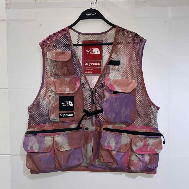 THE NORTH FACE × Supreme ベスト Lサイズ THE NORTH FACE × Supreme ベスト Lサイズ THE NORTH FACE × Supreme