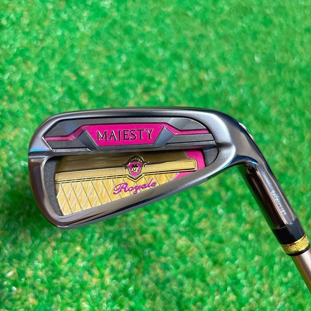 ほぼ新品　MAJESTY 2023 ロイヤル レディース 7番アイアン ほぼ新品 MAJESTY ROYAL2023 ロイヤル レディース 7番アイアン