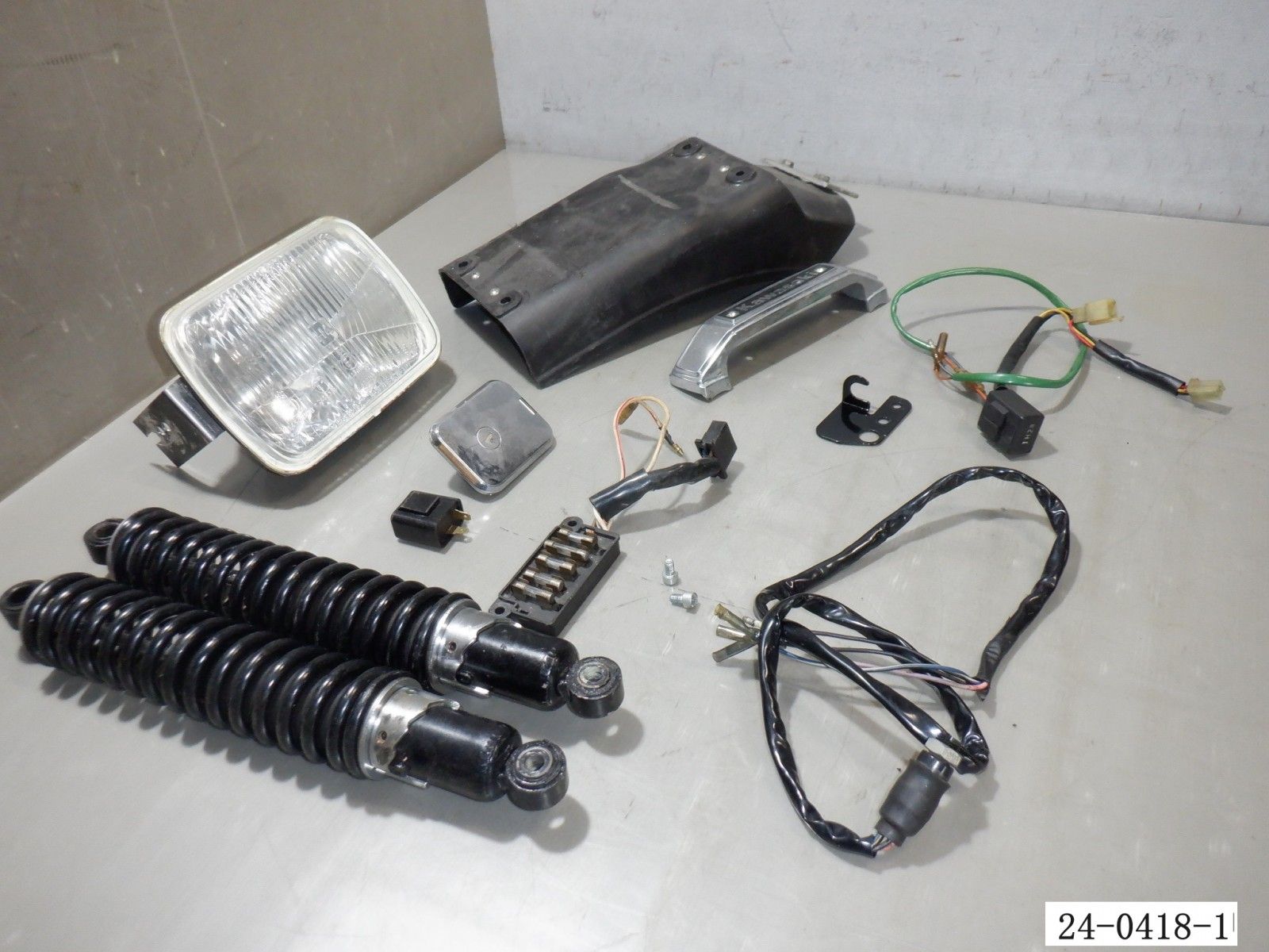 KAWASAKI カワサキ パーツセット (24-0418-1) Z400FX Z1 Z2 KZ900
