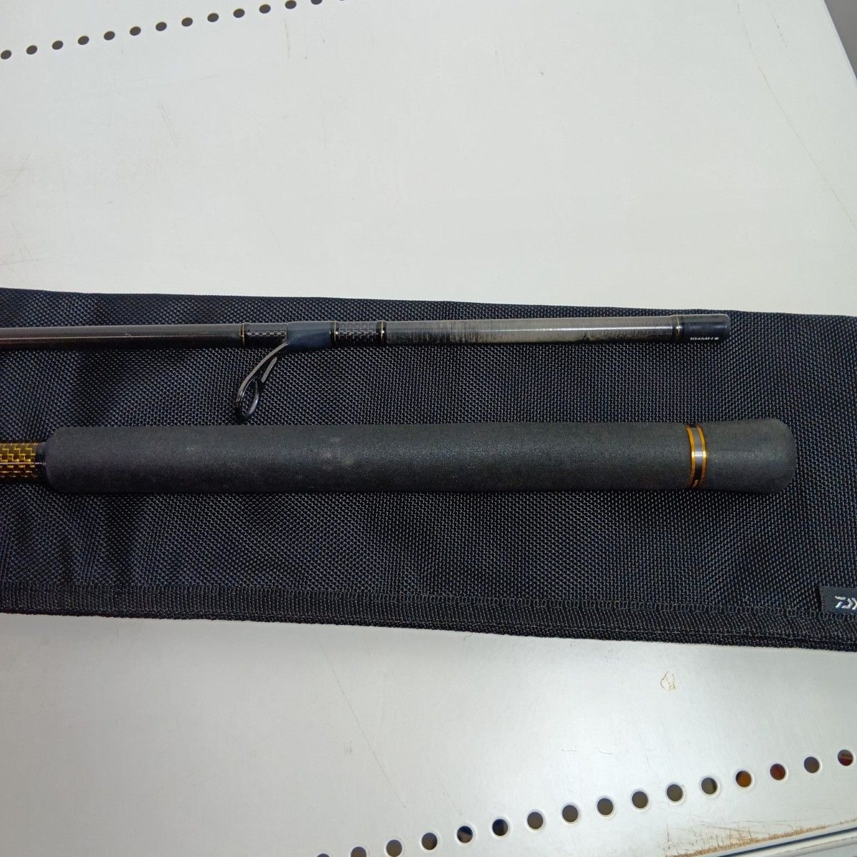 DAIWA ダイワ 01472043 釣り用品 ロッド ルアーロッド モアザン ブランジーノ AGS 104MH サビ有 程度B 袋付