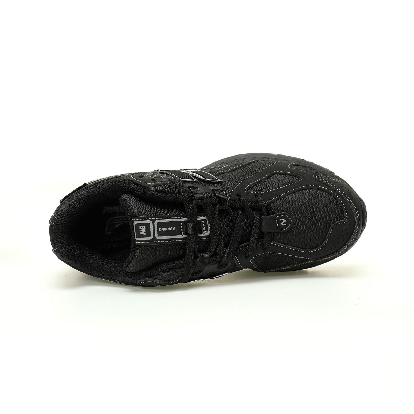 新品、未使用 ニューバランス NEW BALANCE M1906RWF ブラック