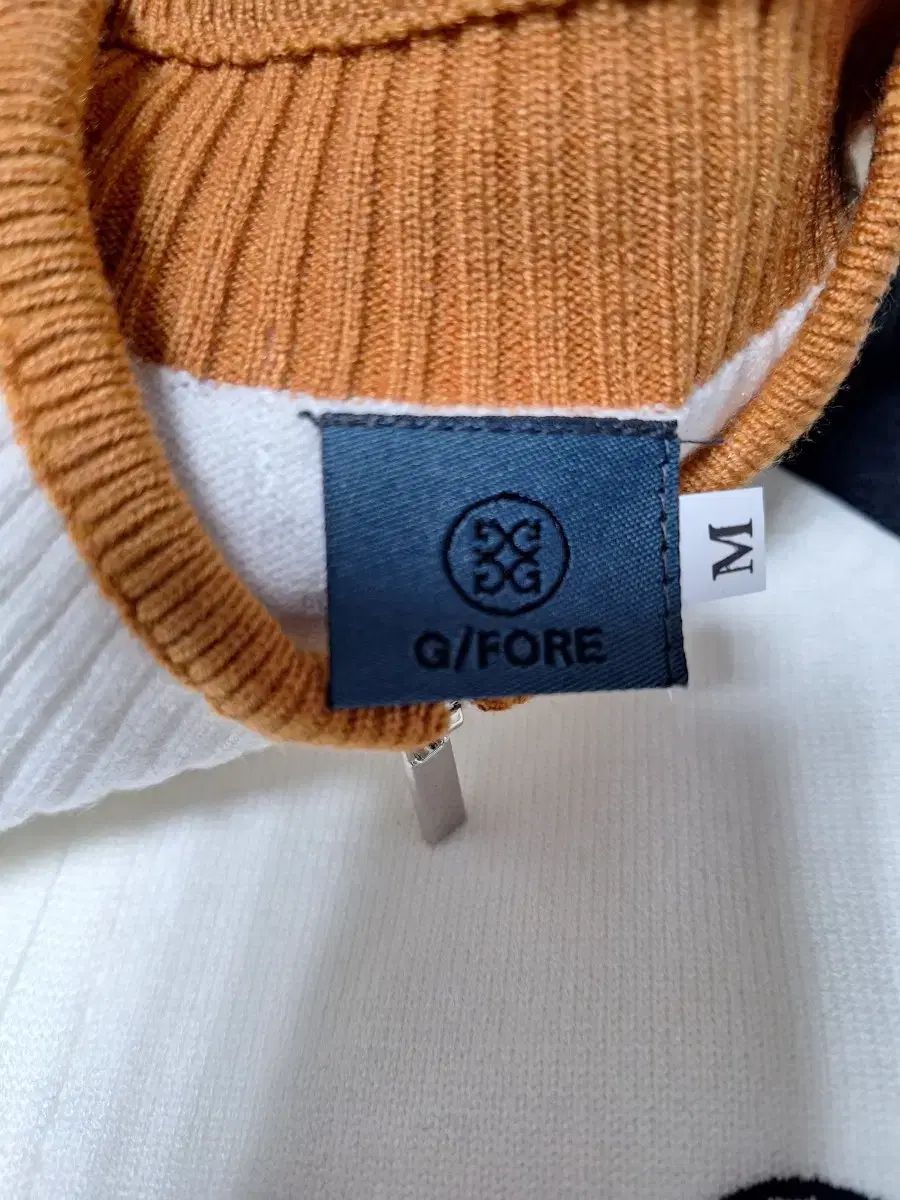 ジップアップ XS