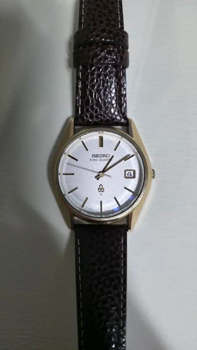 SEIKO セイコー キングクォーツ 4822 ー 8000