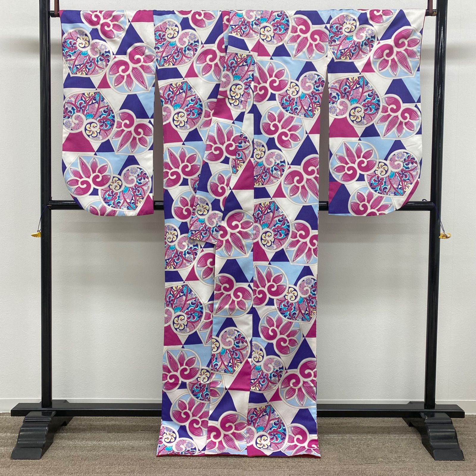 二尺袖 ポリエステル着物 金彩 紋意匠 袴向き MOP448