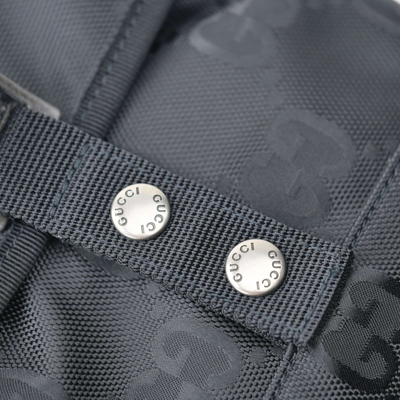 グッチ オフザグリッド GUCCI OF THE GRID ショルダーバッグ GG  