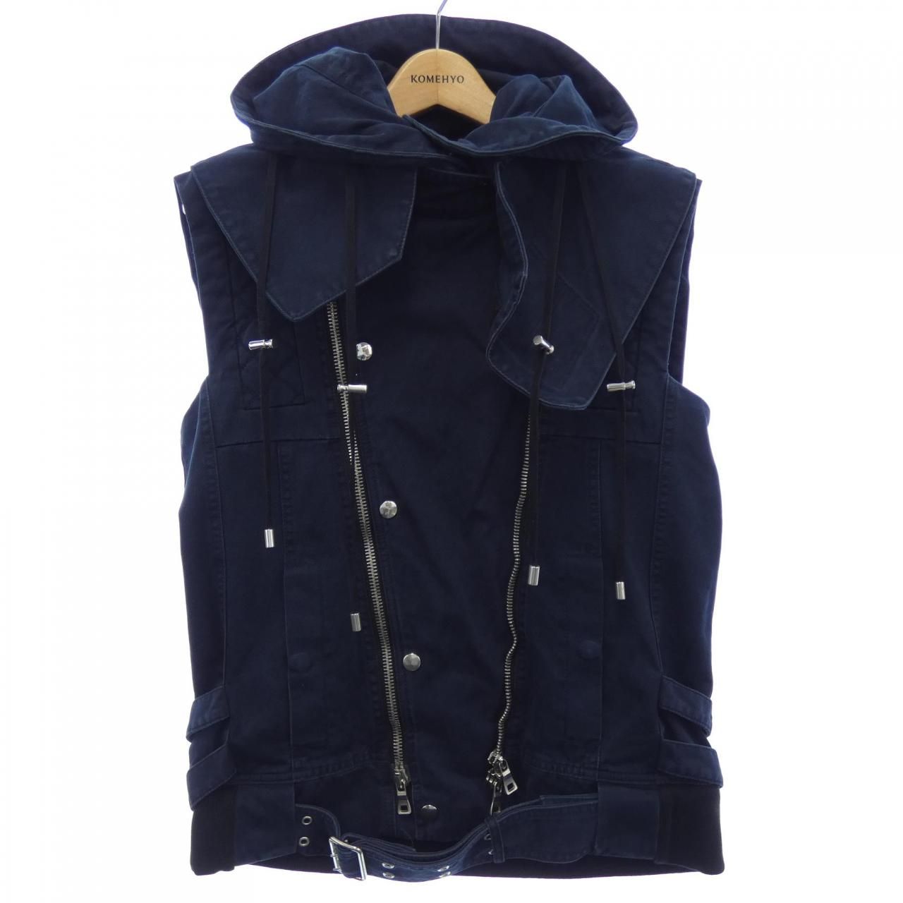 バルマン BALMAIN ベスト