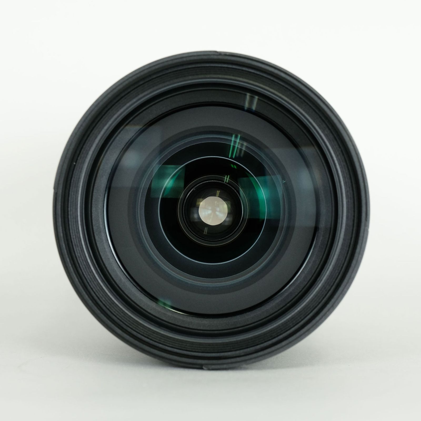 F2.8 GM