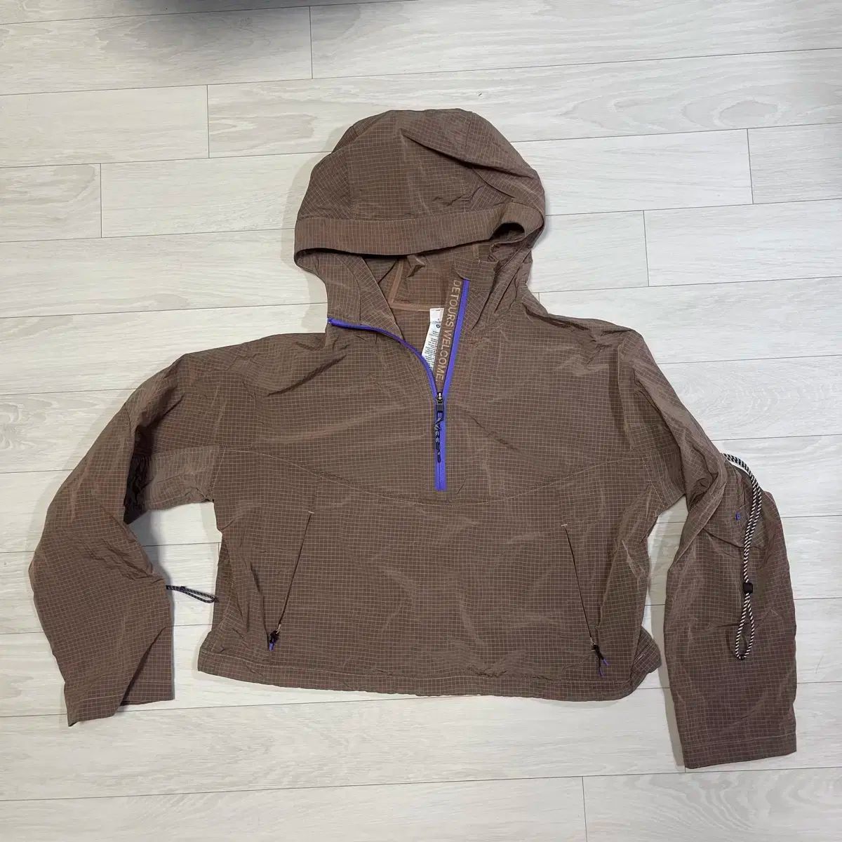 ルルレモン ブラウン Anorak アノラック フーディー ウィンドブレーカー