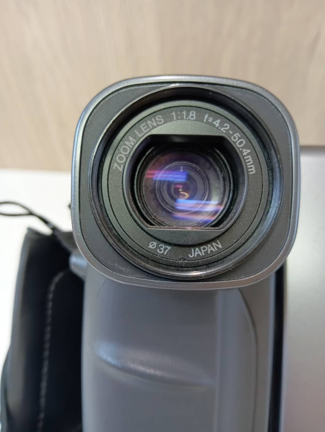 中古品】 SHARPシャープ 8mm ビデオカメラ VL-EL430 液晶ビューカム
