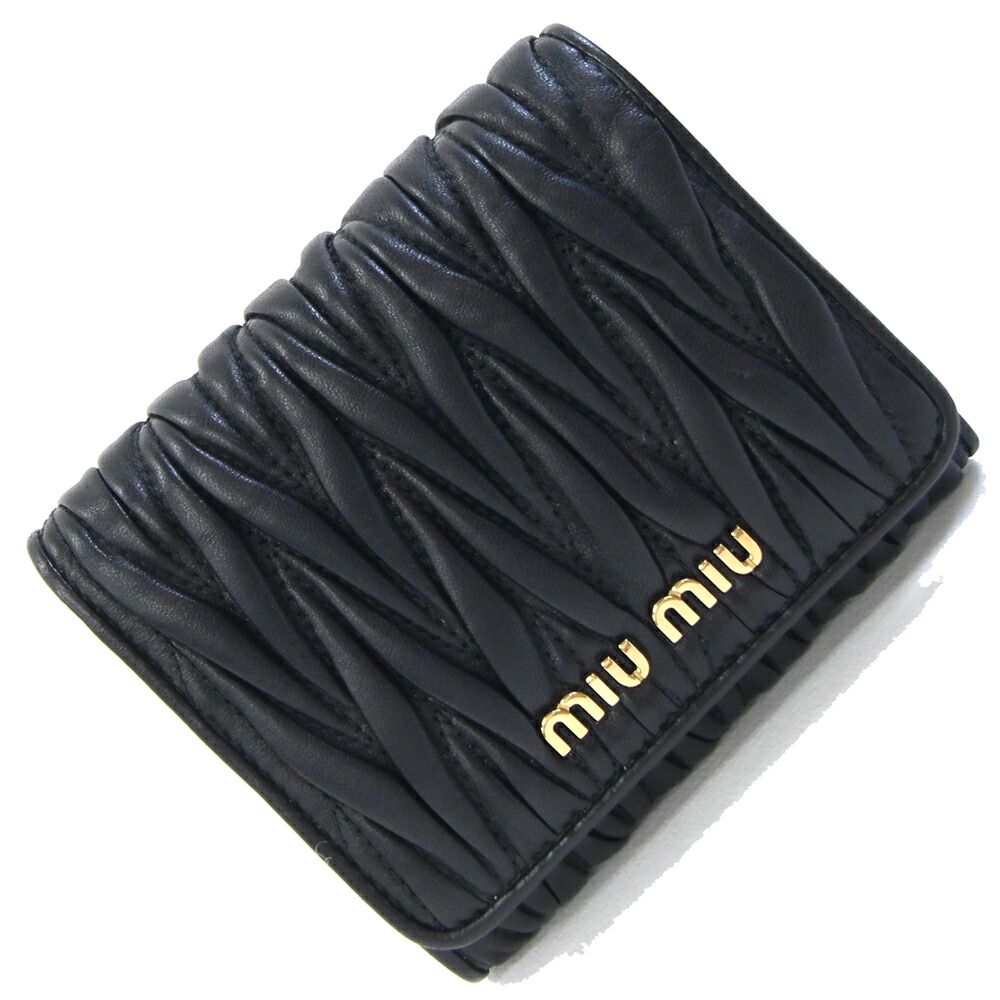 ミュウミュウ 三つ折り財布 マテラッセ 5MH016 - メルカリ 