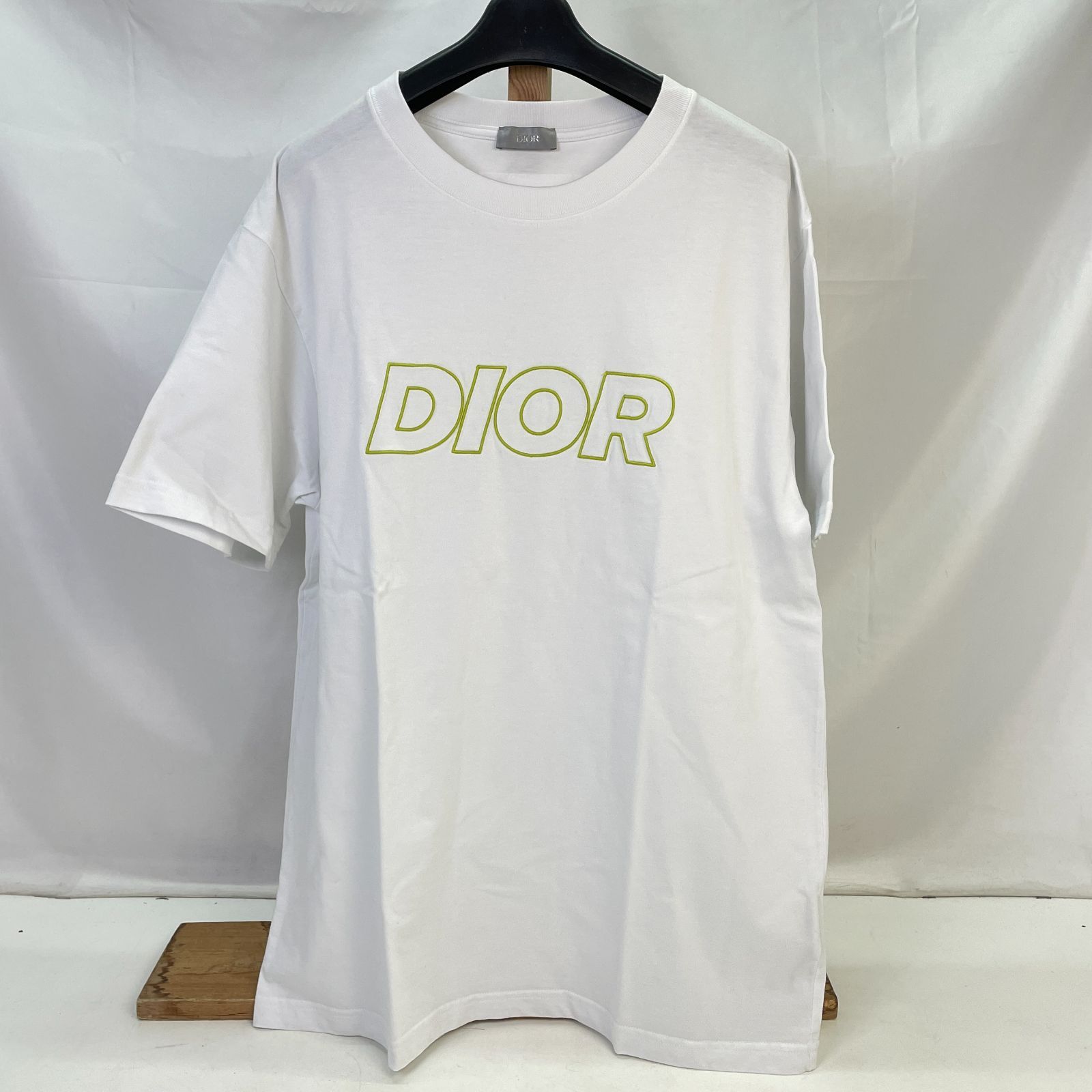 01m909 Dior ディオール リラックスフィット ロゴ 半袖Tシャツ 23AW春・夏 ホワイト サイズL ショッパーあり  393J696E0847 中古