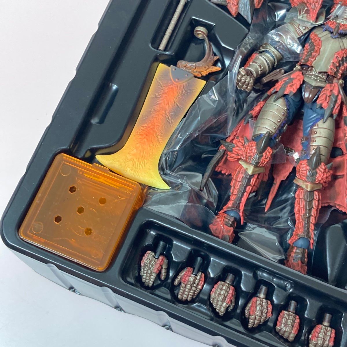 リボルテックヤマグチ 男剣士 レウス モンハン 未開封】リボルテック