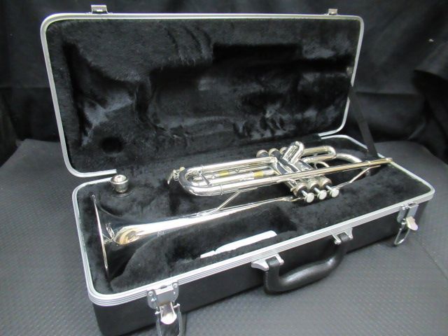 J.Michael TR-300S マイケルトランペット シルバー ケース付き Amazon