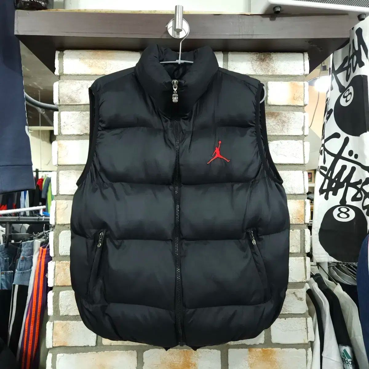 ジョーダン ダウンベスト NIKE ジョーダン ストームフィット ベスト