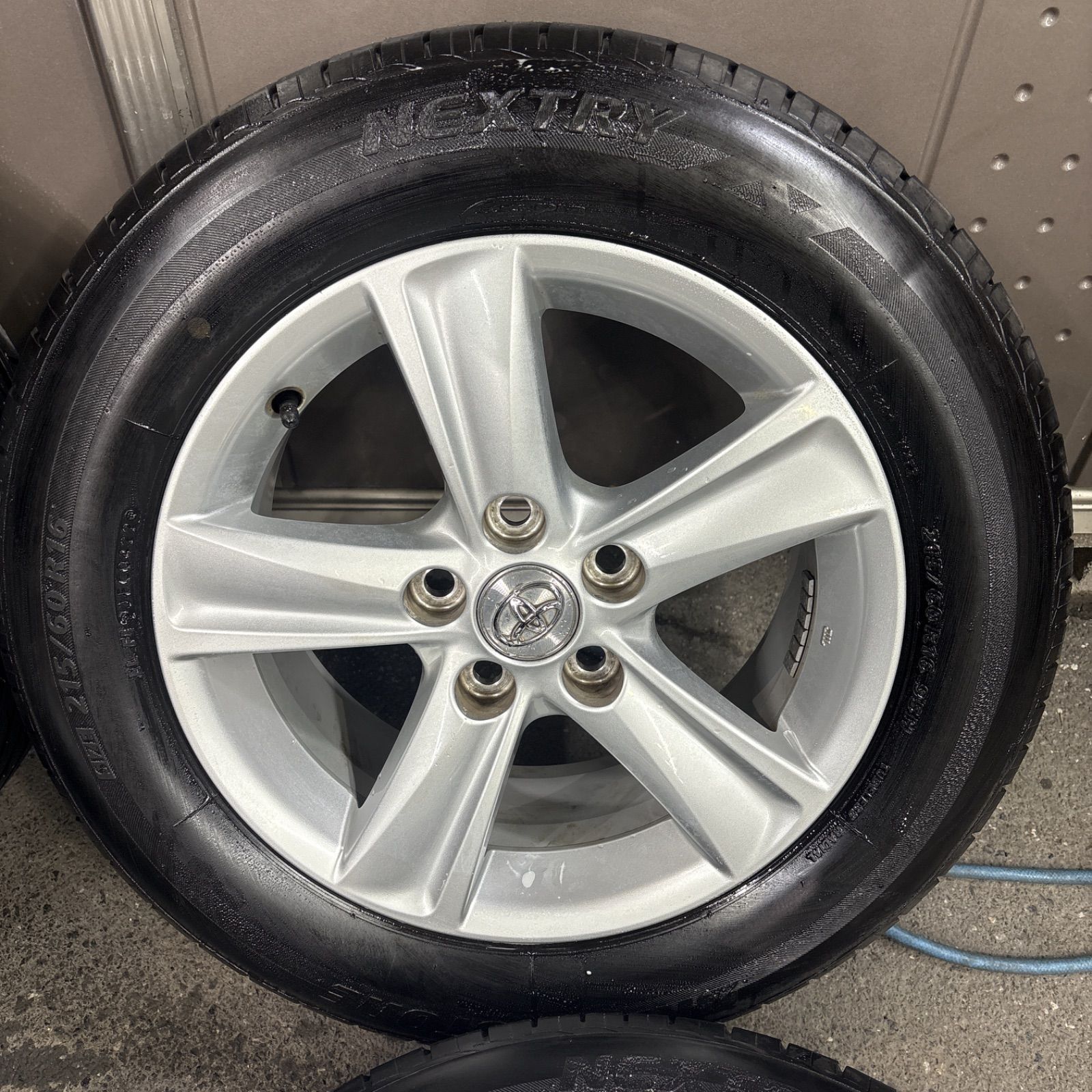 バリ溝 トヨタ マークX 純正ホイールタイヤセット 215 65R16 16×7J FFCRYSTALESIA_COM