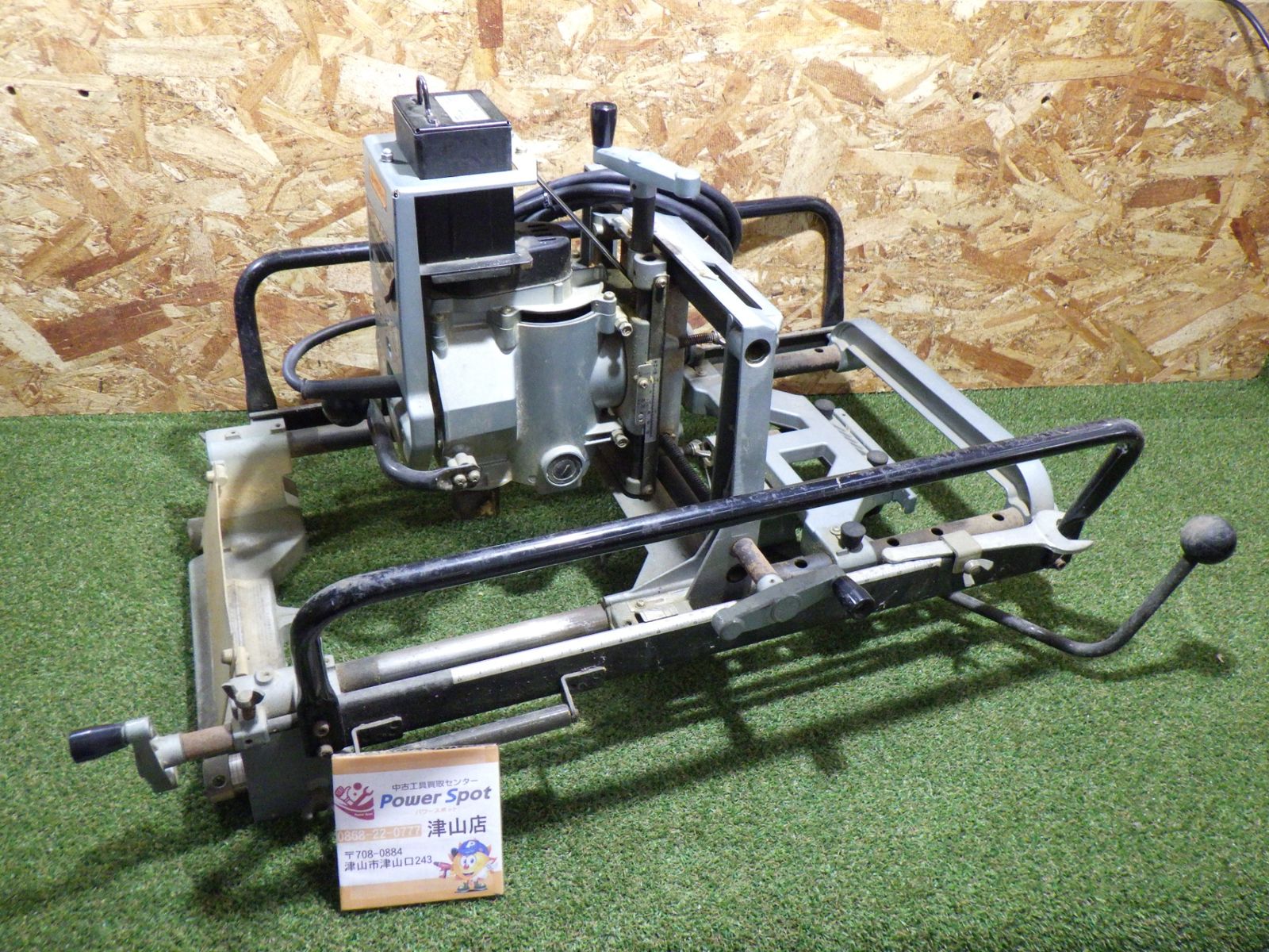 日立 仕口ルーター M16YA 大工道具 通電 済み 特殊工具