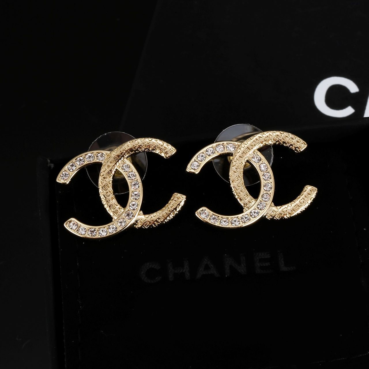 今日特価】Chanel シャネル 新デザイン イヤリング - メルカリ