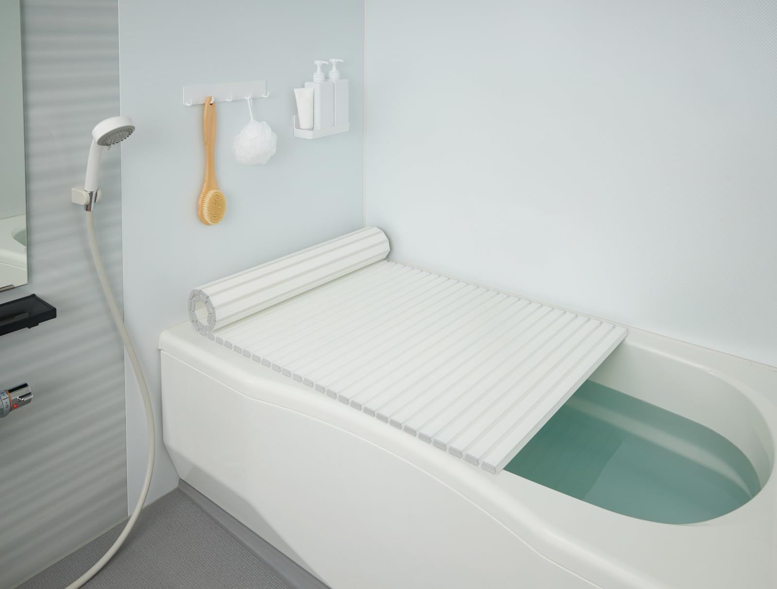 ミエ産業 EC Ag＋抗菌 シャッター式風呂フタ 製品サイズ 75×152cm Amazon｜ミエ産業 EC Ag＋抗菌 シャッター式風呂フタ 製品サイズ