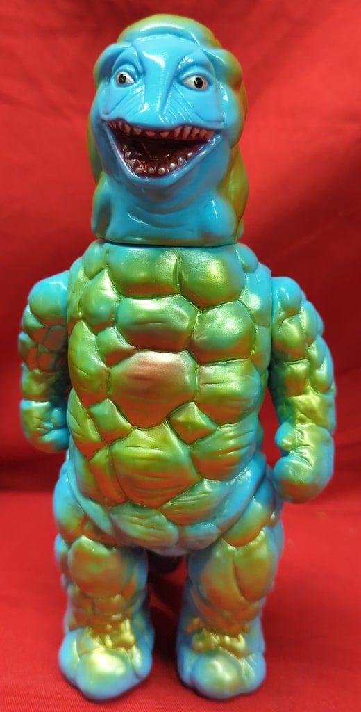 メディコムトイ|マーミット 怪獣天国 シュガロン 水色成型