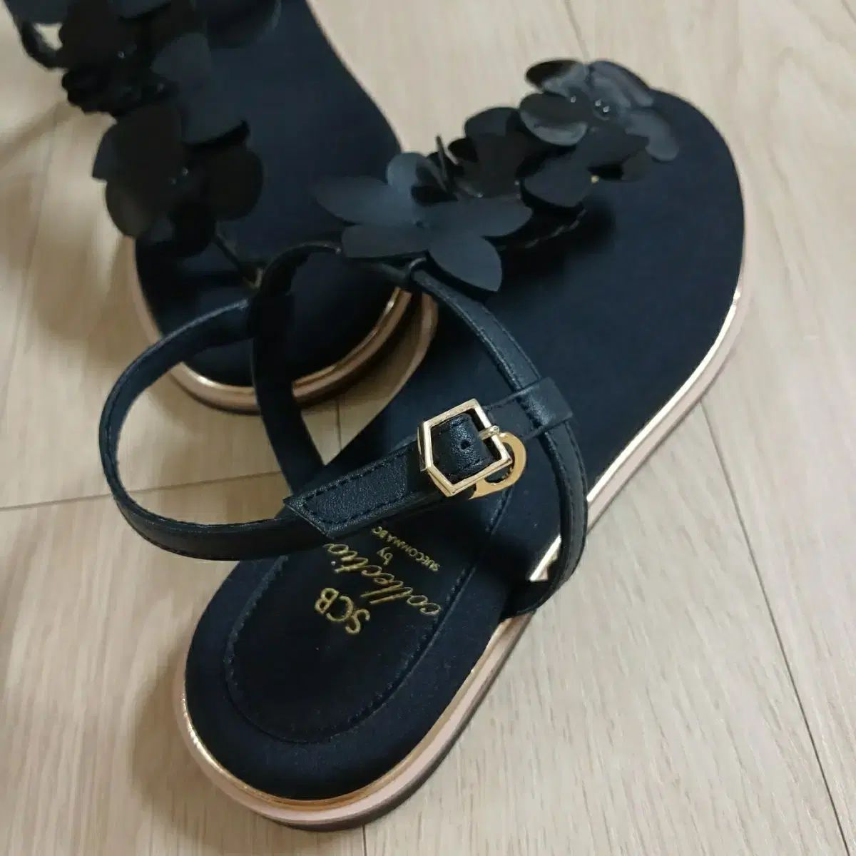 新品 SUECOMMA BONNIE(シューコンマボニー) サンダル （ 240 ） - メルカリ