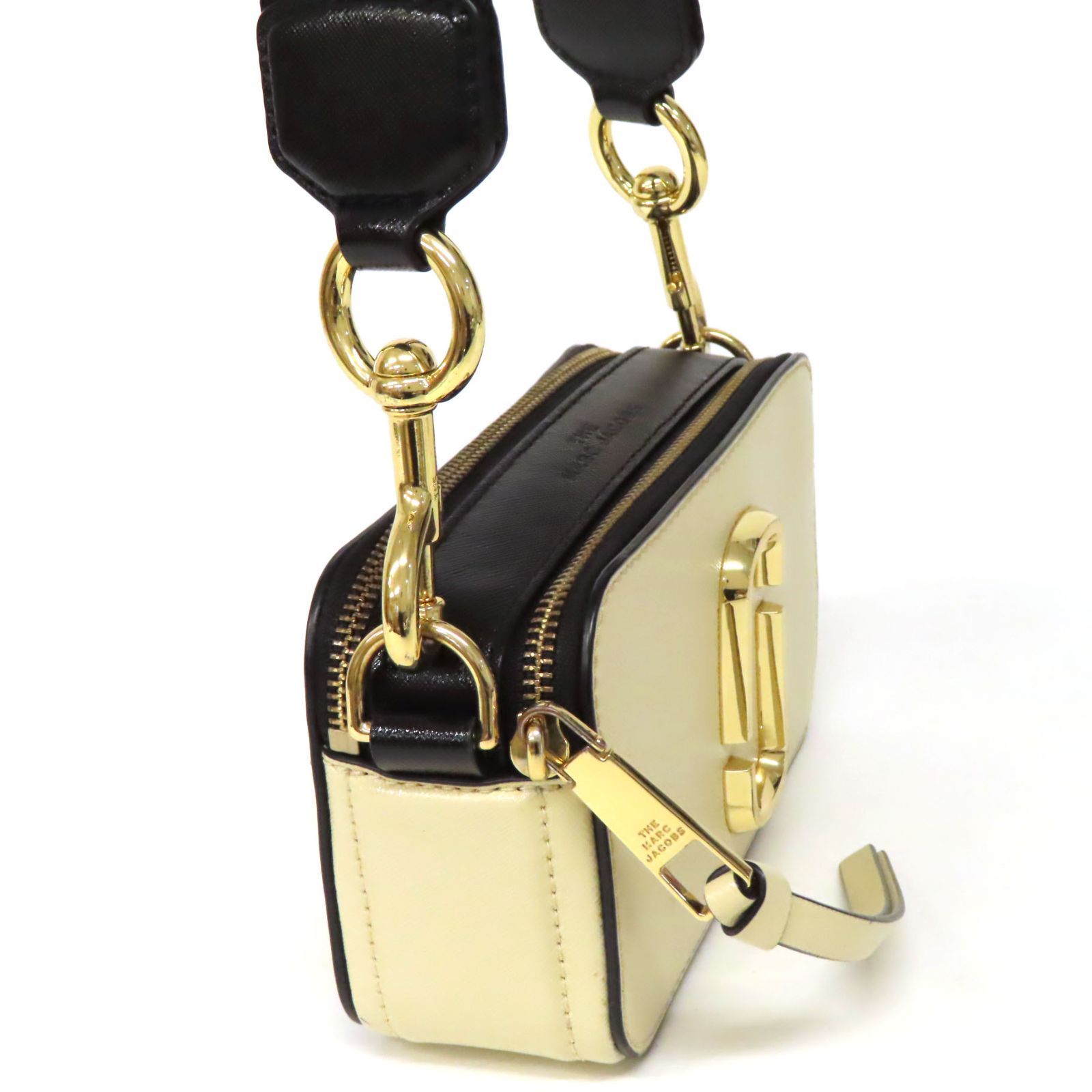 OI25537 美品 MARC JACOBS マークジェイコブス スナップショット 