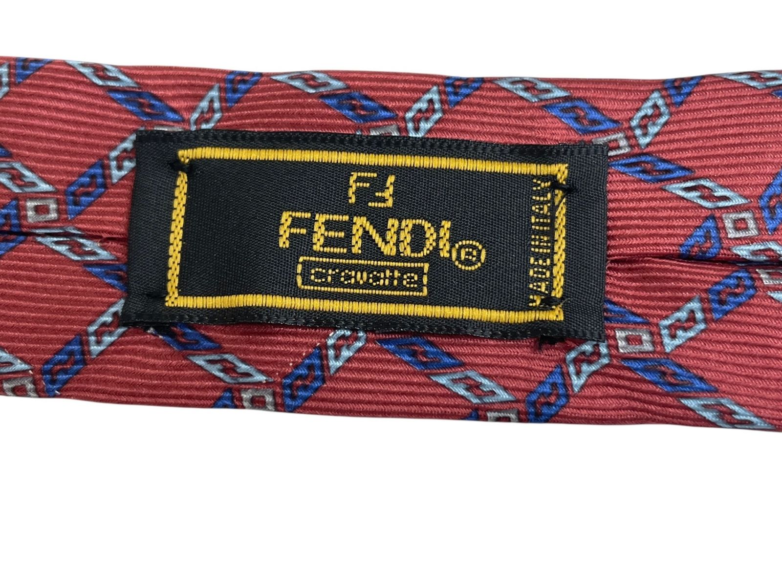 ✨FENDI、フェンディ、ブランドネクタイ、イタリア製 良品】FENDI