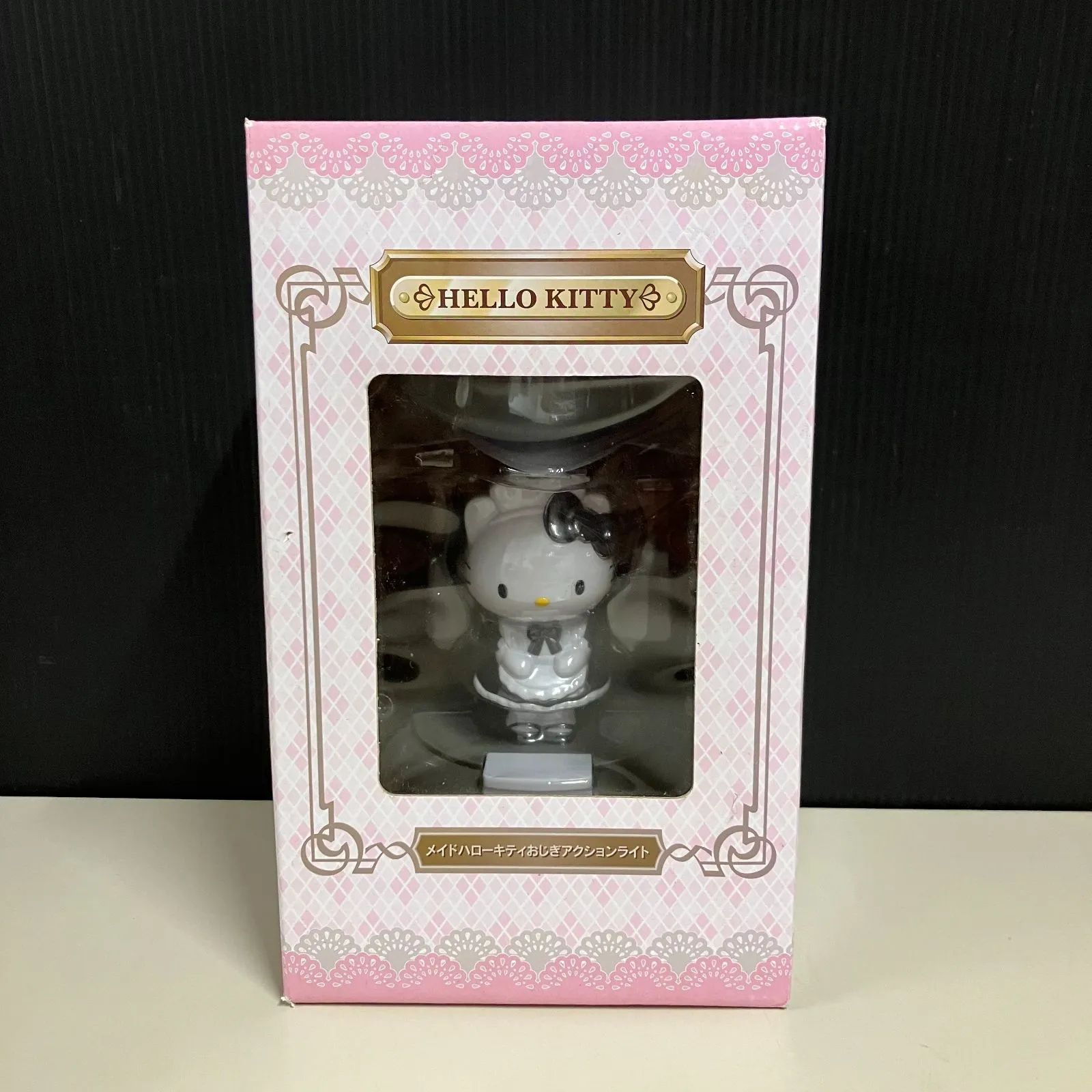 メイドハローキティおじぎアクションライト【むつ30-0950】 アウトレット