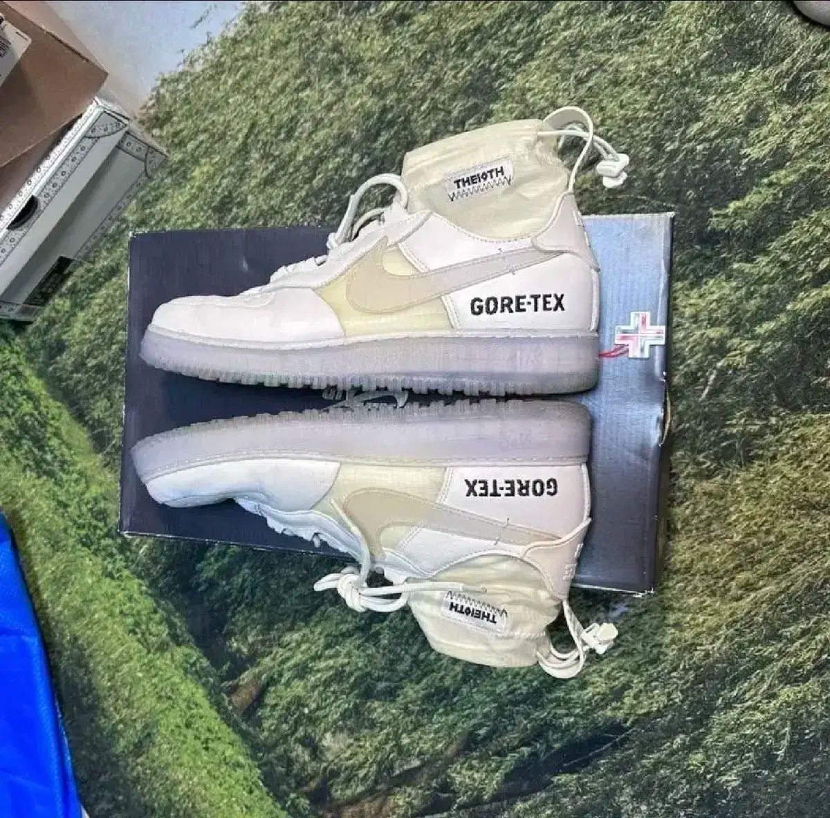 290 NIKE(ナイキ) エアフォース 1 ハイ ウィンター GORE-TEX(ゴアテックス) 白 ファントム