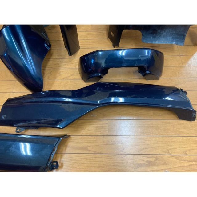 ACATE（アカーテ） IRIFI シュリンクレザー ラウンドダブルジップ