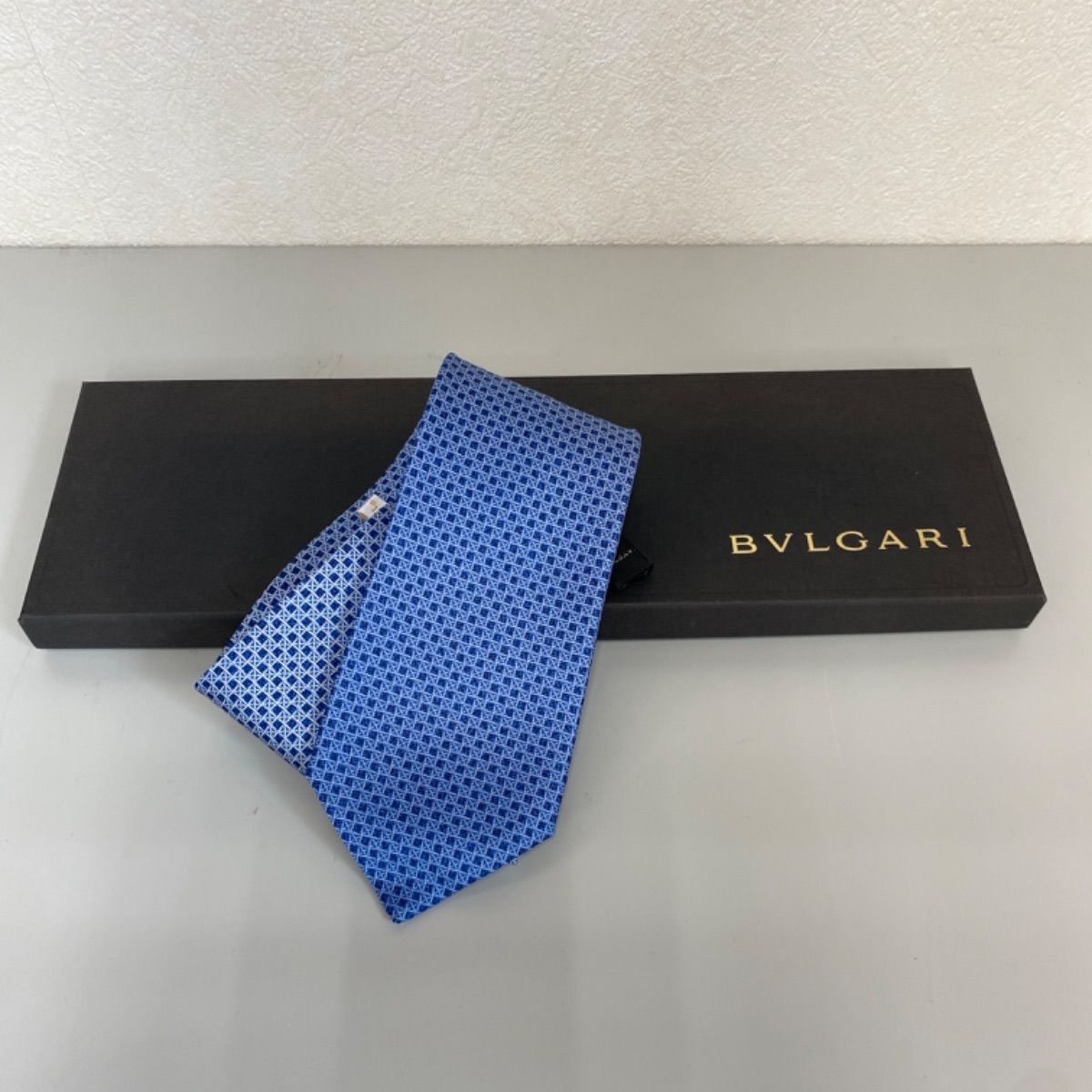 BVLGARI ブルガリ 100%シルク ネクタイ新品未使用 ブルガリ ネクタイ シルク100％ 未使用品 - メルカリ