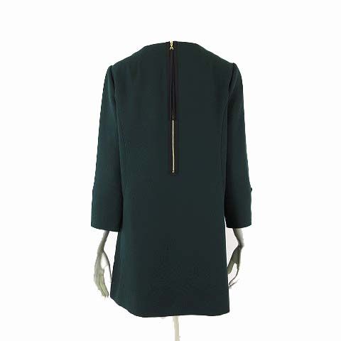 ダークグリーン