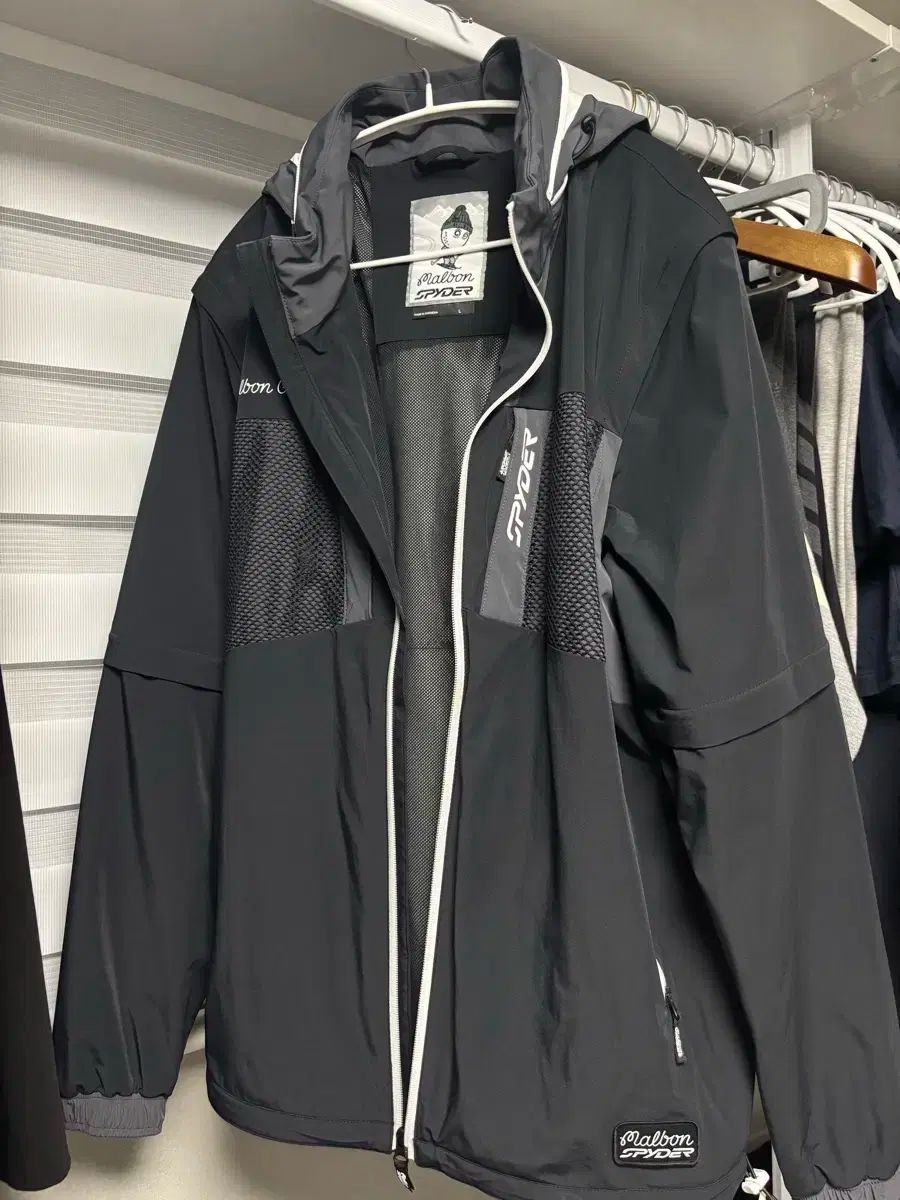 MALBON GOLF マルボンゴルフ スパイダー コラボ ウィンドブレーカー ブラック L