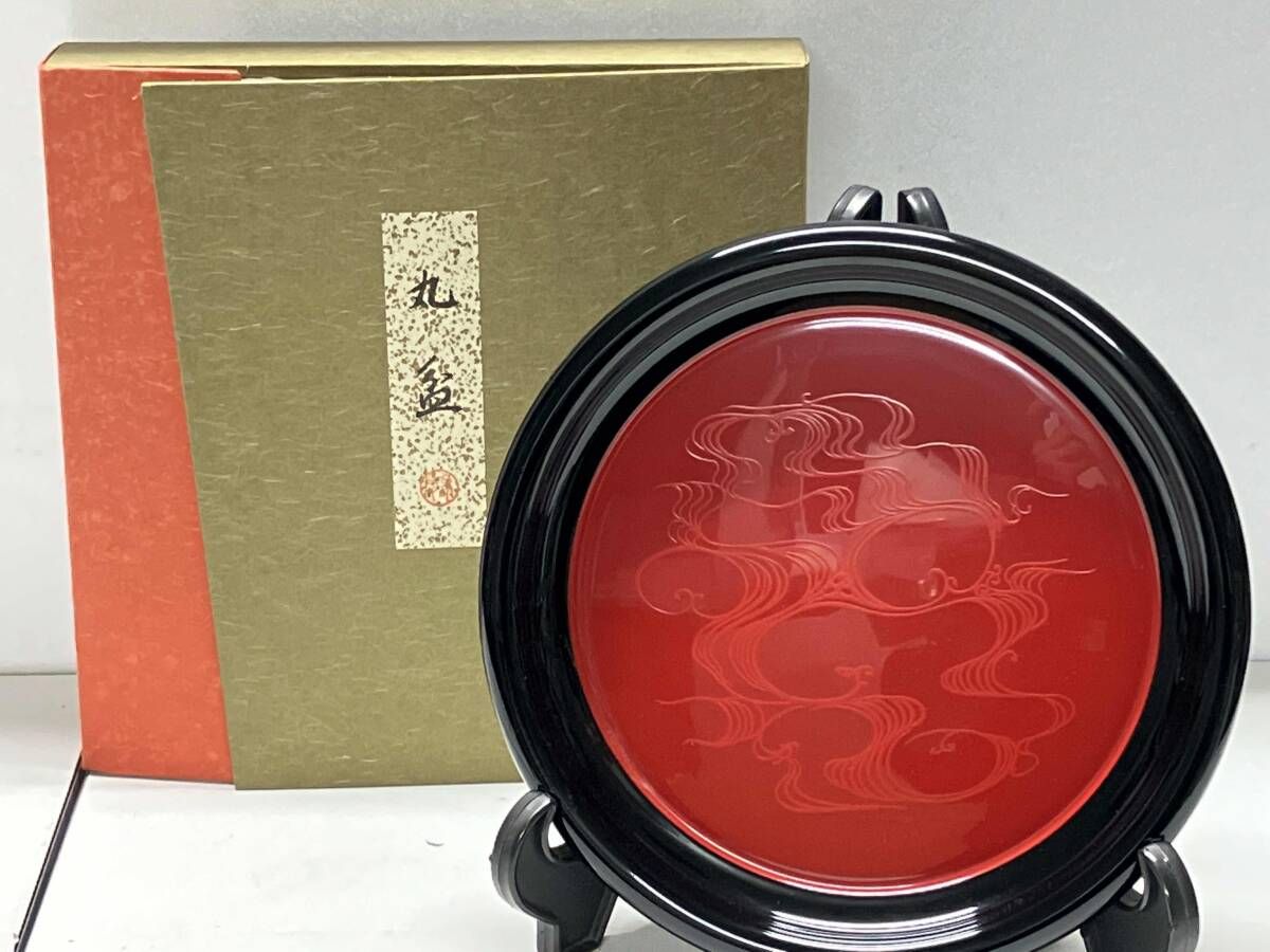 象彦　漆器 丸盆 新品 象彦 丸盆 木製漆器 亀甲松 トレイ - メルカリ