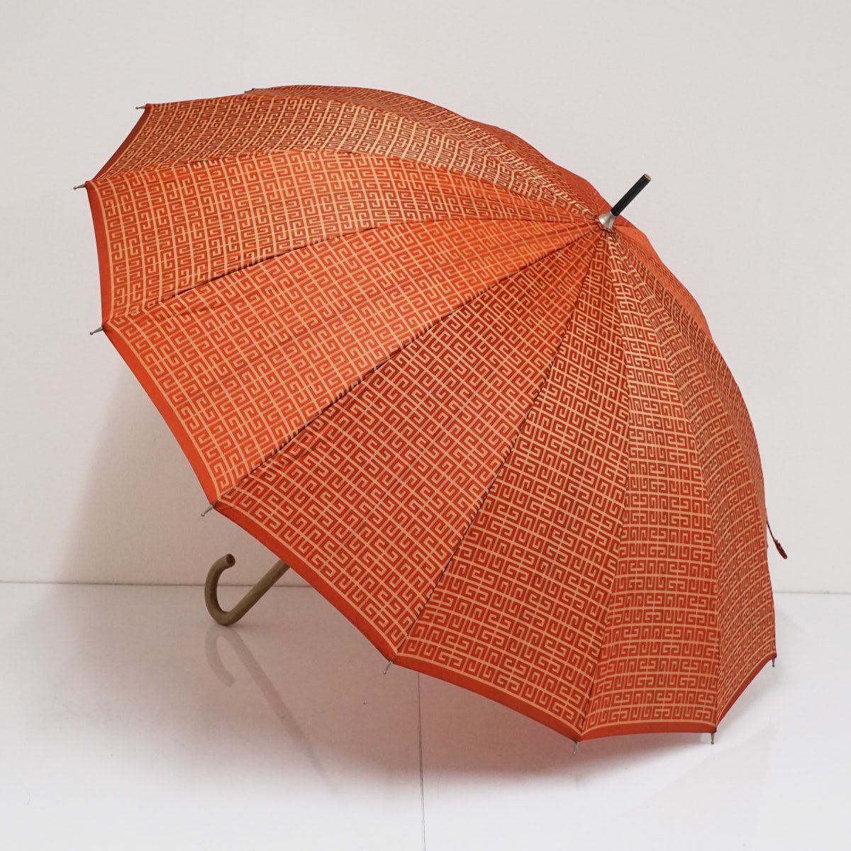 美品　GIVENCHY ジバンシー　4Gロゴ総柄晴雨兼用軽量長傘 楽天市場】ジバンシー（レディース雨傘｜傘）：バッグ・小物