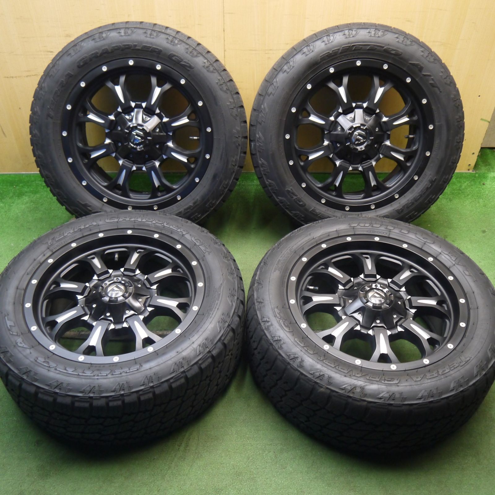 バリ溝！22年！キレイ！8.5分☆275/55R20 ニットー A/T TERRA GRAPPLER G2