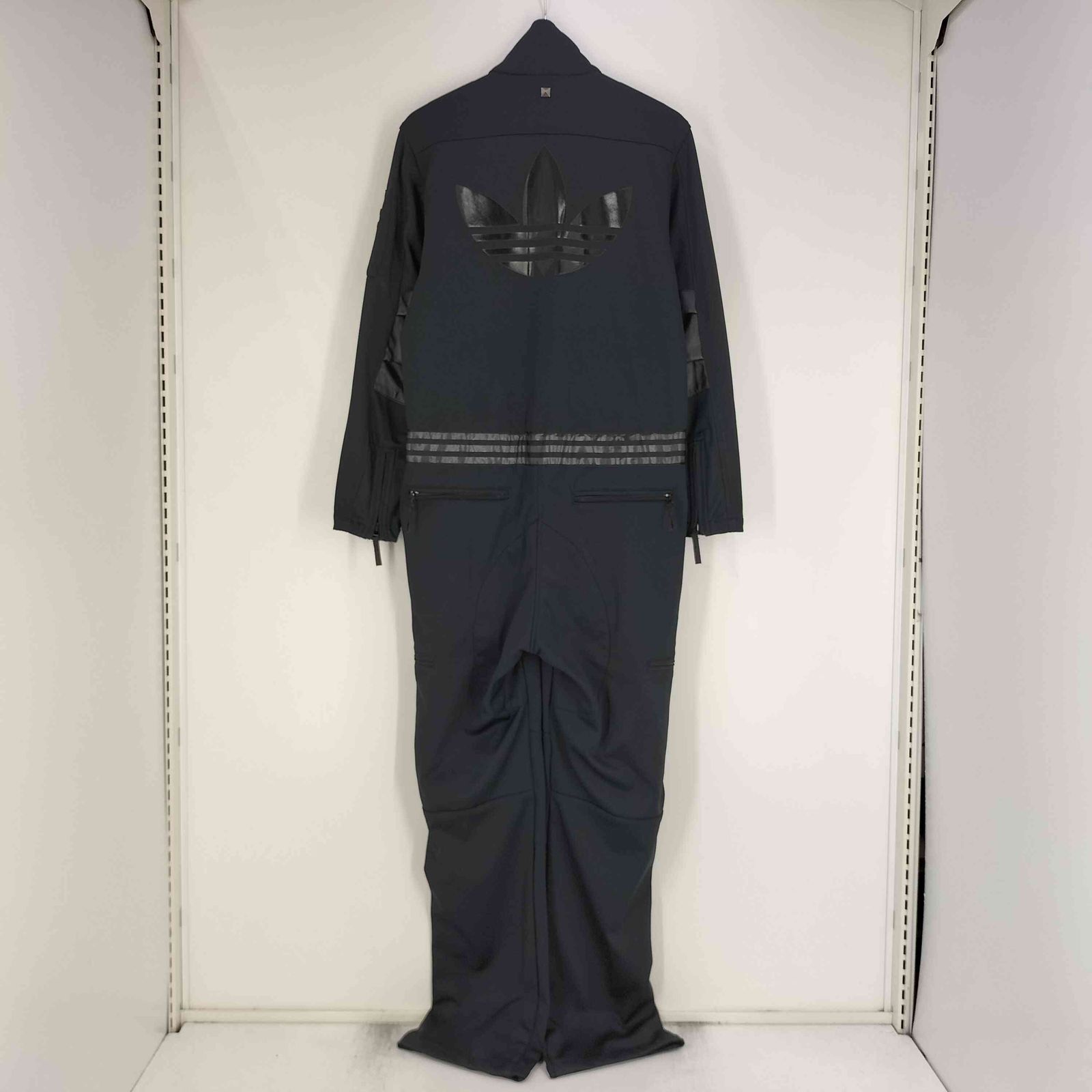 アディダスオリジナルス adidas Originals ロゴプリント