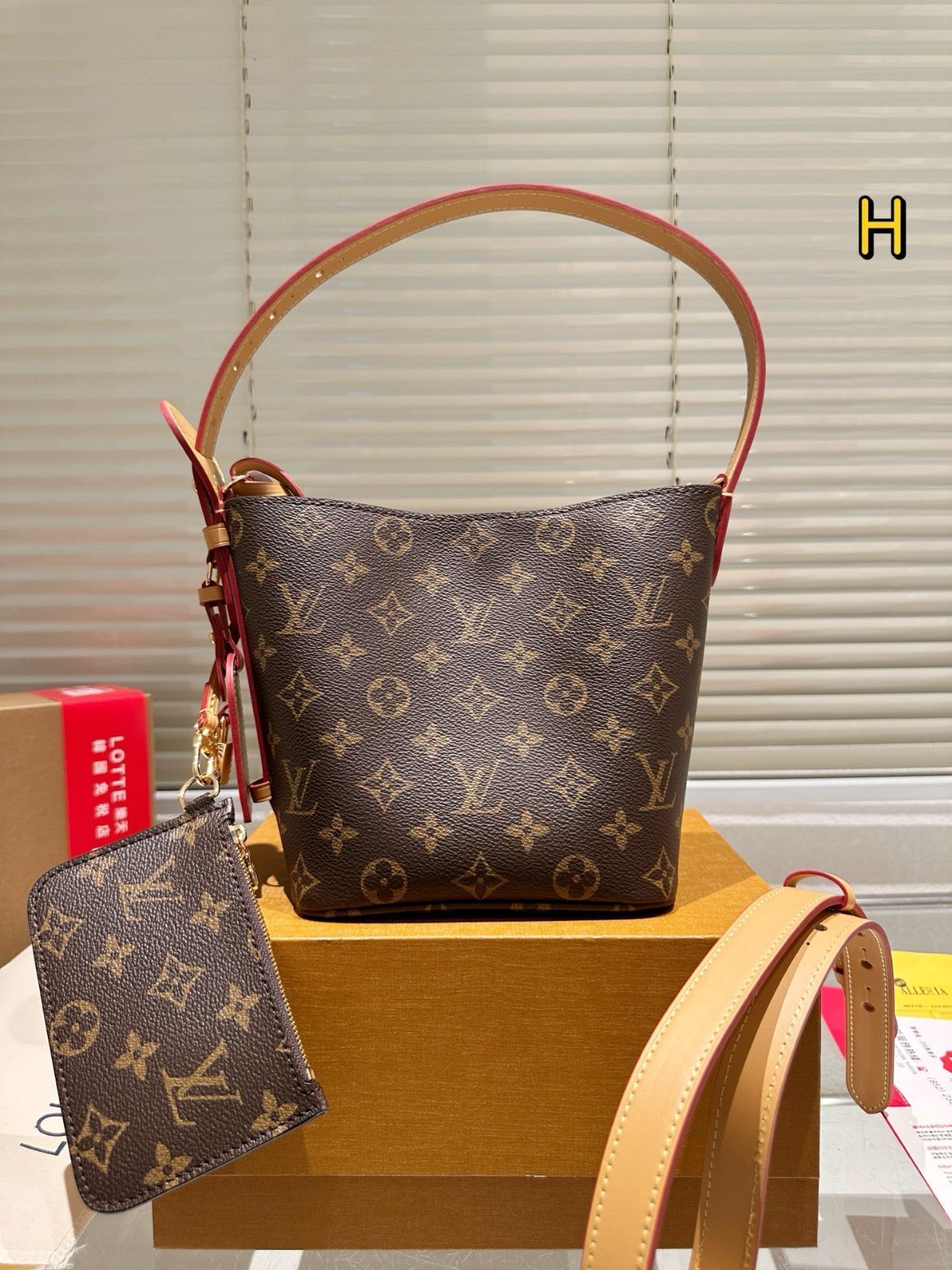 VIPSale特価◆LouisVuitton◆キャリーオールMMトートバック ショッパー・トート MM その他のレザー｜ルイ・ヴィトン 公式