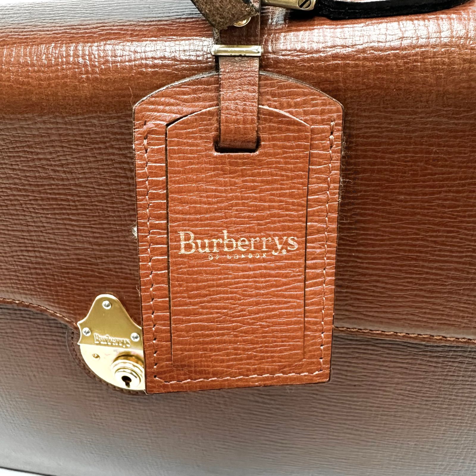 Burberry バーバリー 本革 ビジネスバッグ ブラウン BURBERRY（バーバリー） ビジネスバッグ グレイン型押し牛革 裏地
