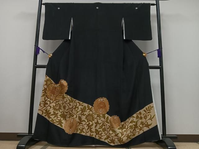 平和屋着物□豪華黒留袖 刺繍 更紗花文 金糸 正絹 逸品