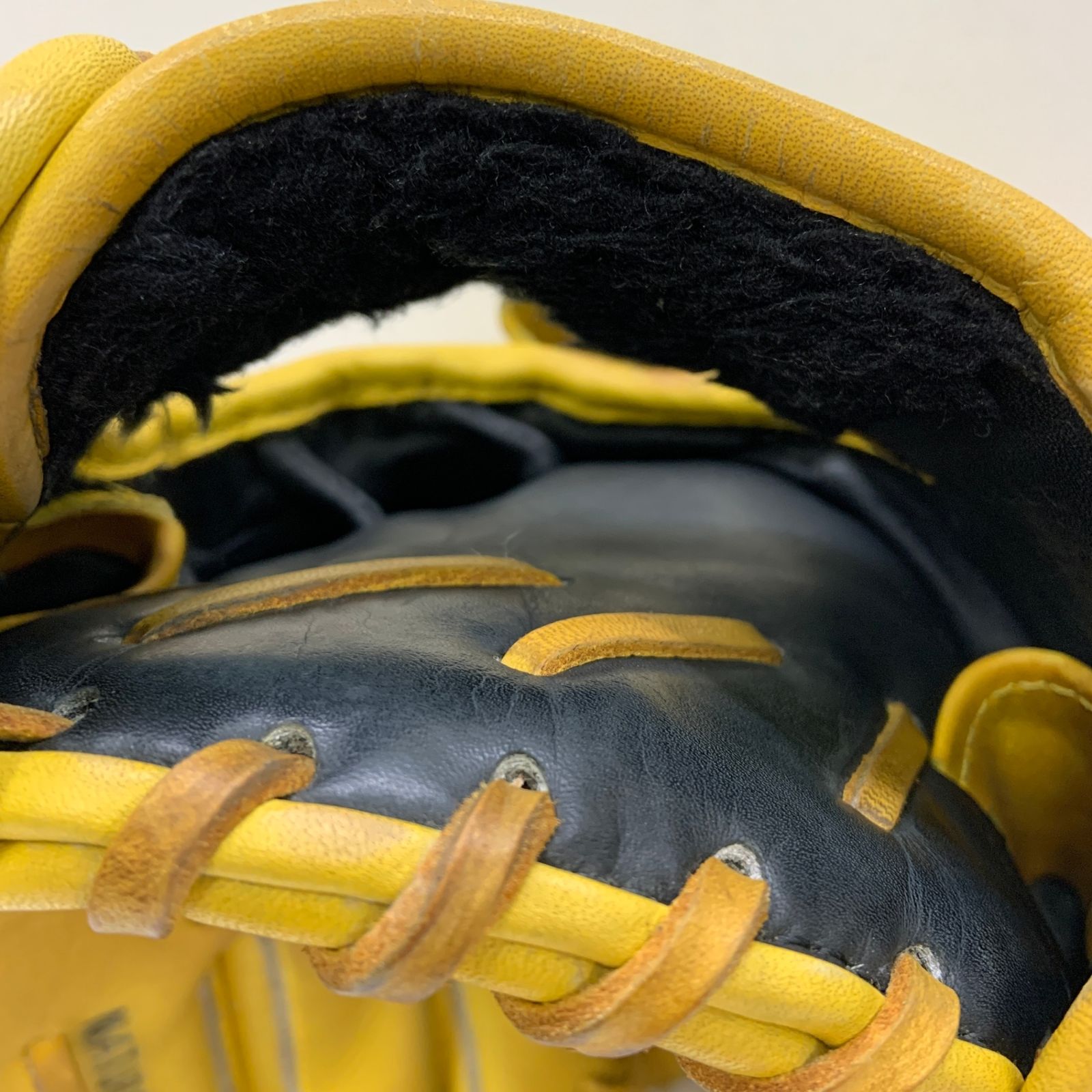 エスエスケイ SSK プロエッジ 軟式 大人 一般 投手用 グローブ