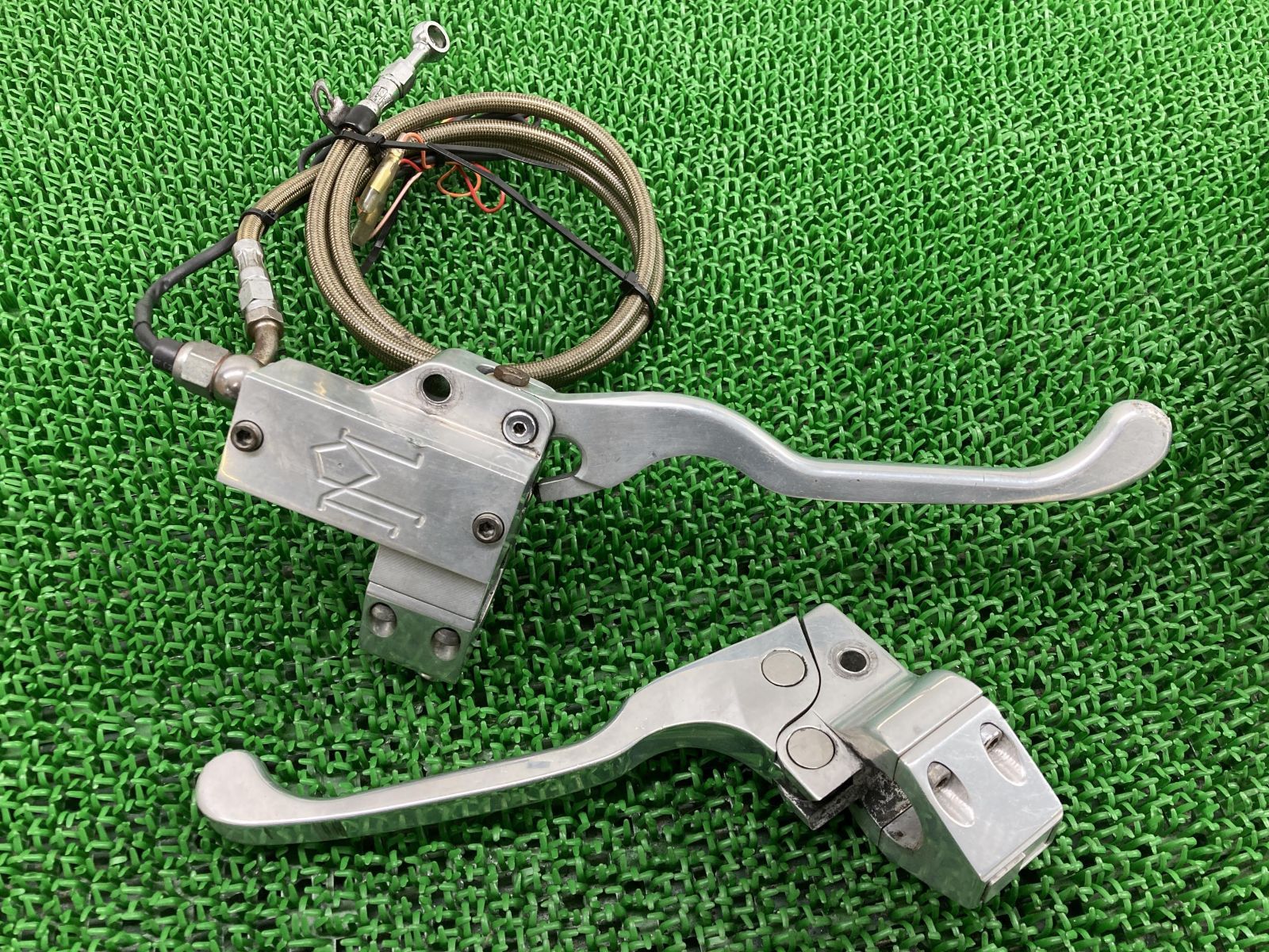 パフォーマンスマシーン フロントブレーキマスター ハーレー ハーレー