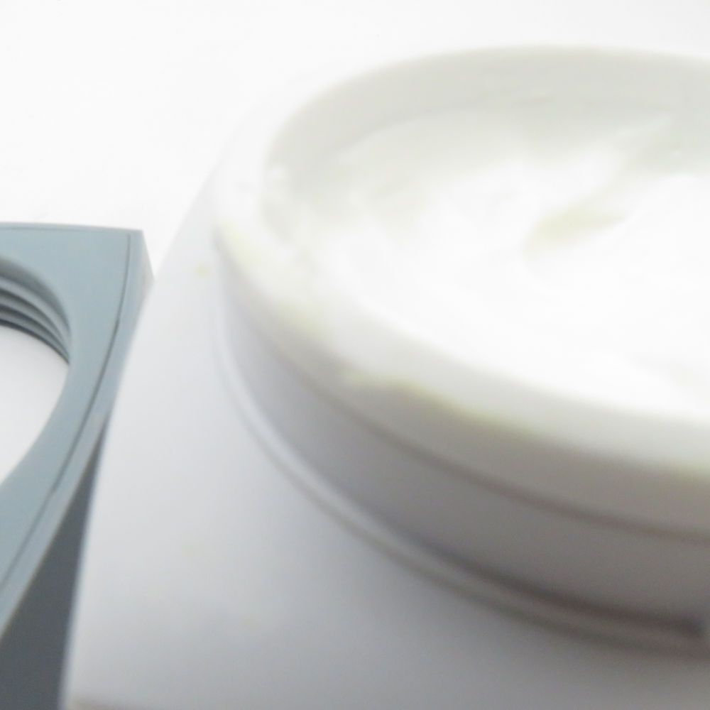 ✴︎新品✴︎カリグラム コジブライト クリーム〈リッチ