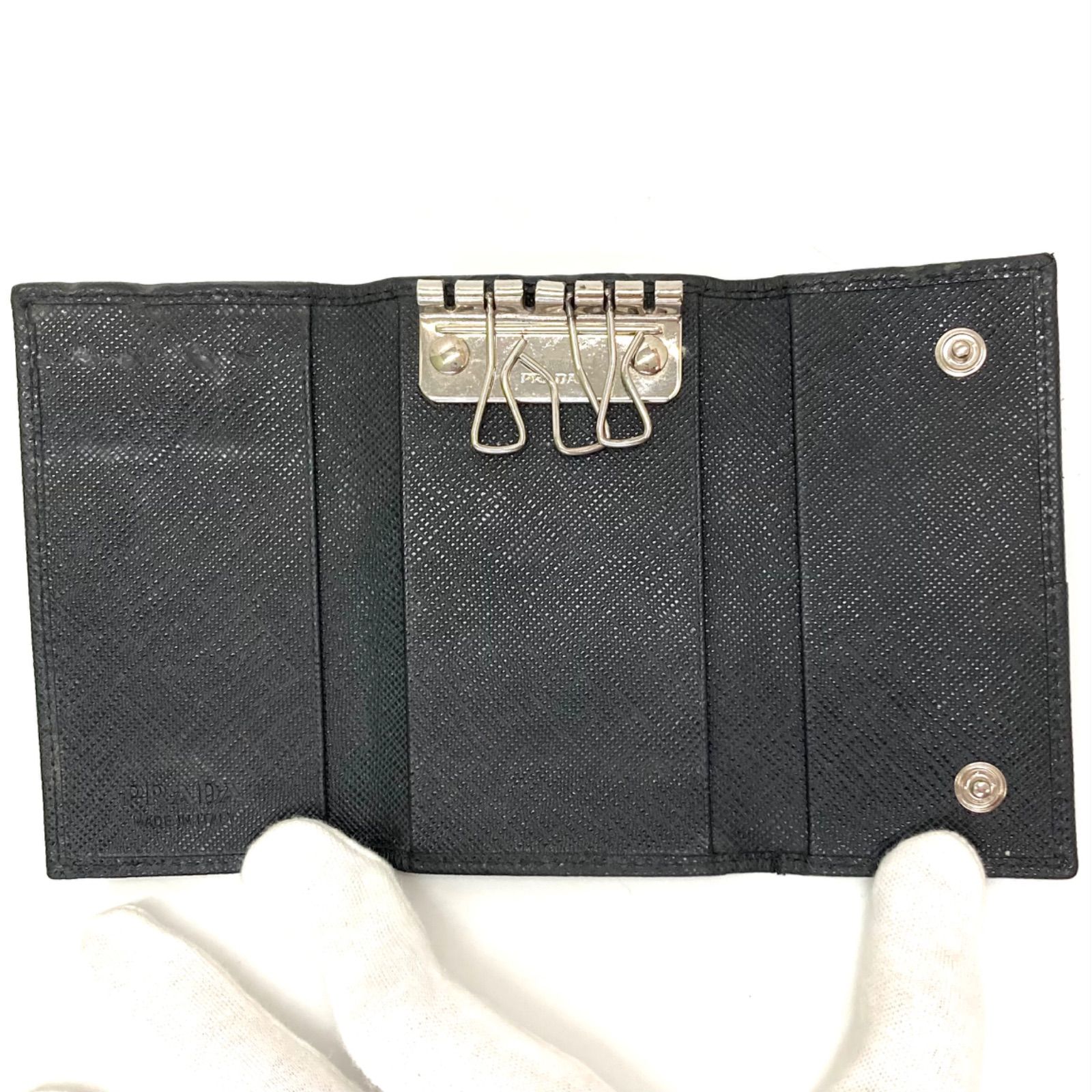 ◇PRADA◇プラダ サフィアーノ レザー 6連キーケース ブラック