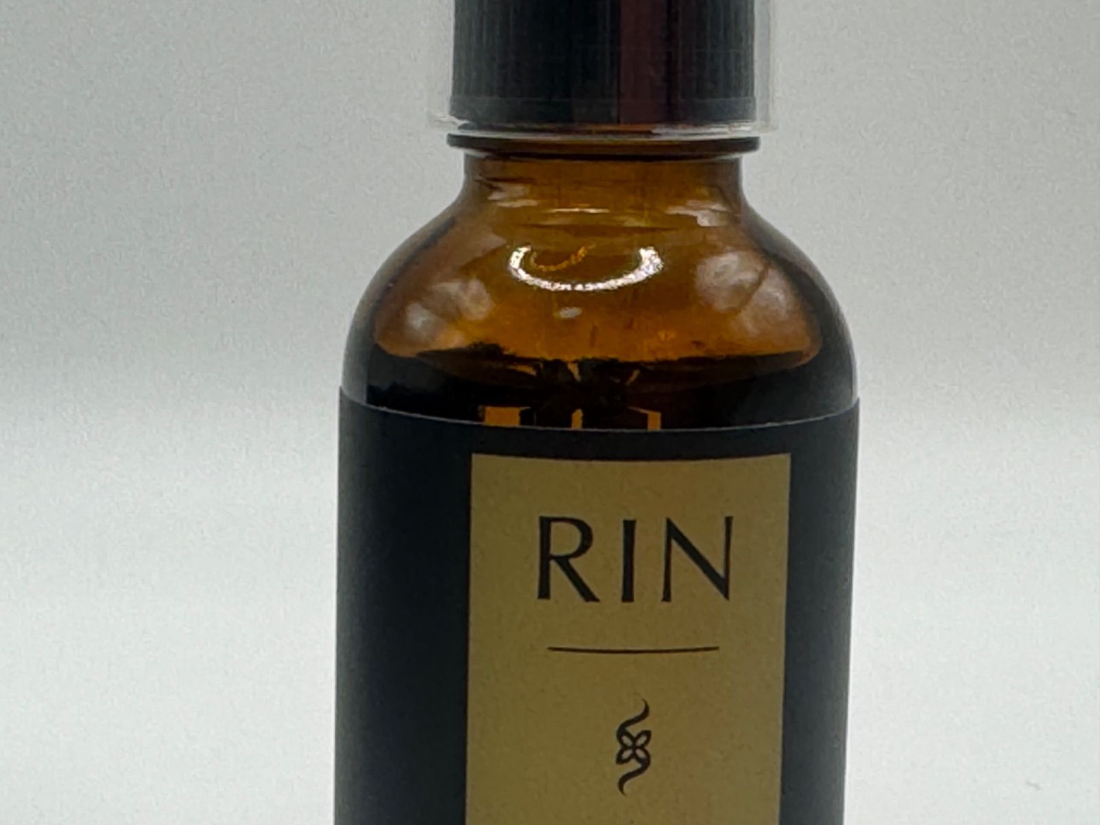 RIN スカイスノー美容液20ml